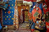 Marrakech - Suq della medina settentrionale.